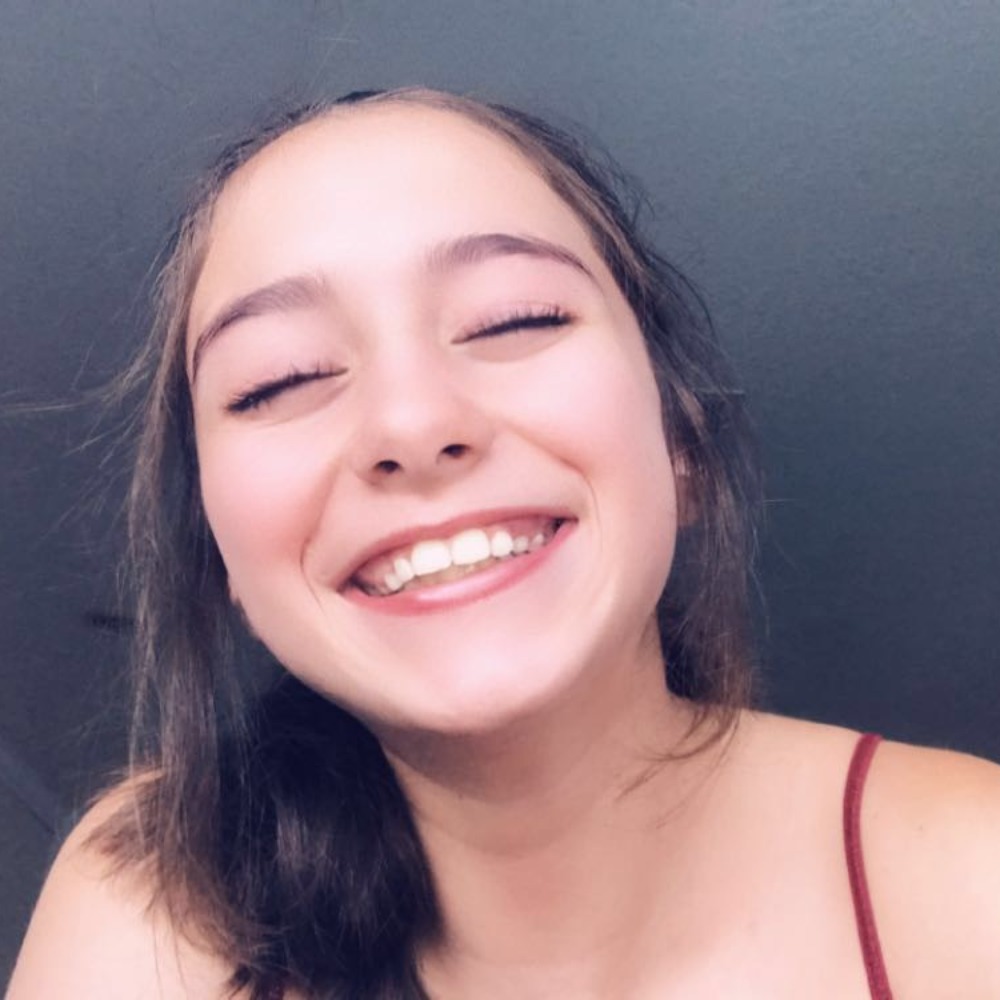 Meet your Posher, Alina